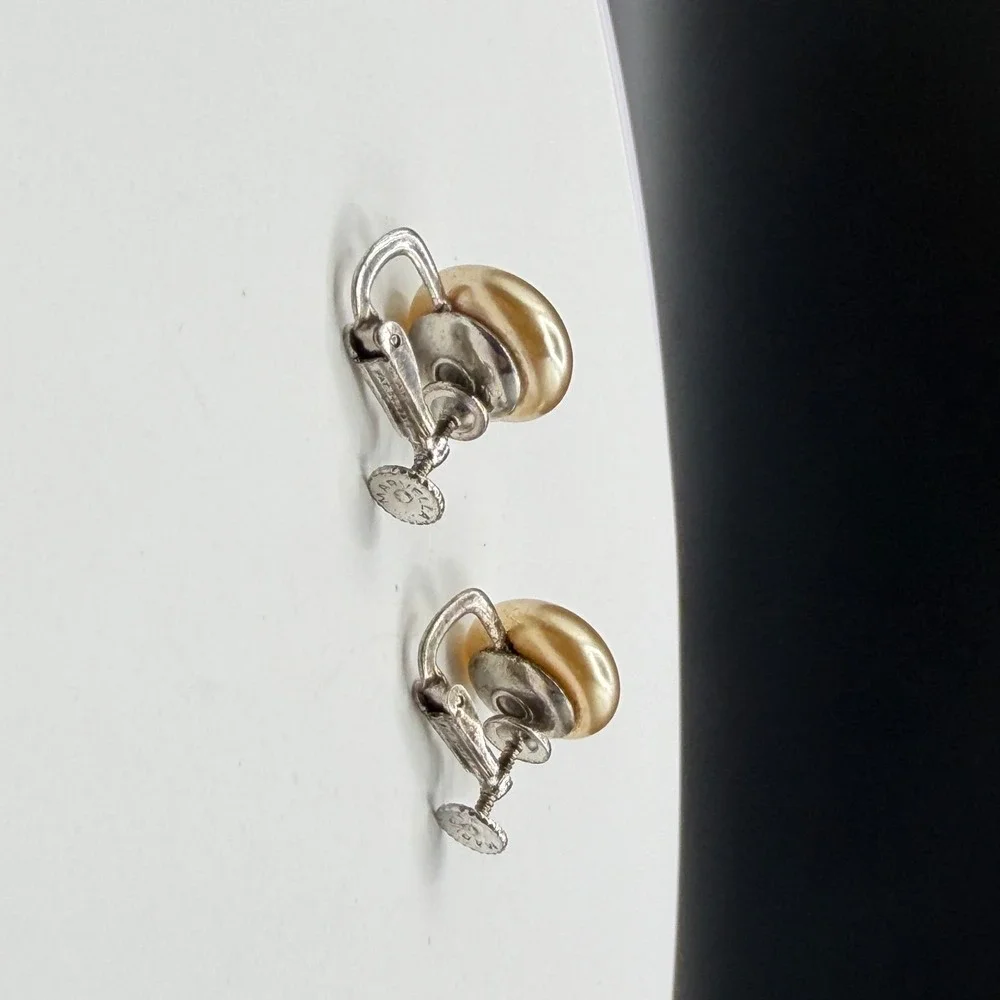 Faux Pearl Screw Back Earrings Champagne Cream Silver Tone Classic Costume Pair